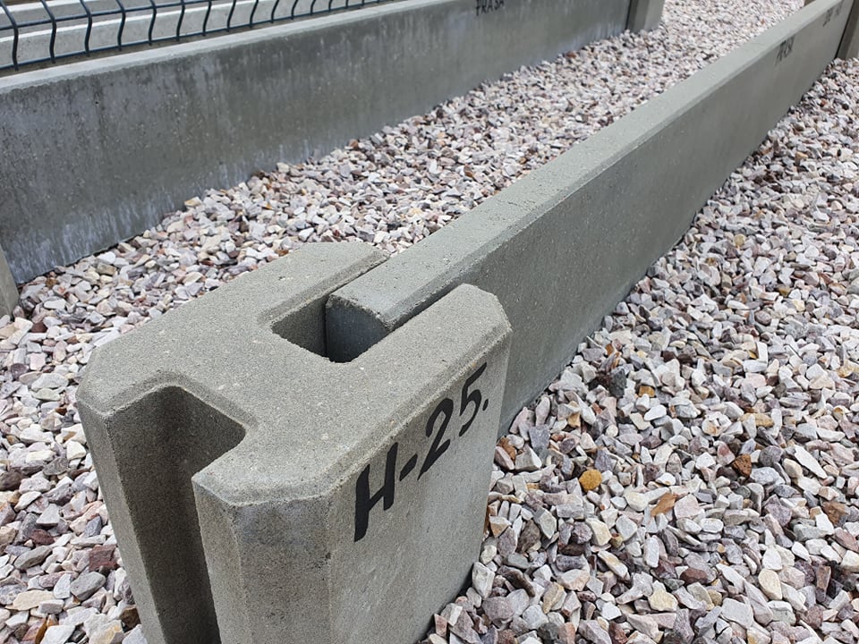 Podmurówki betonowe do systemów panelowych z łącznikami